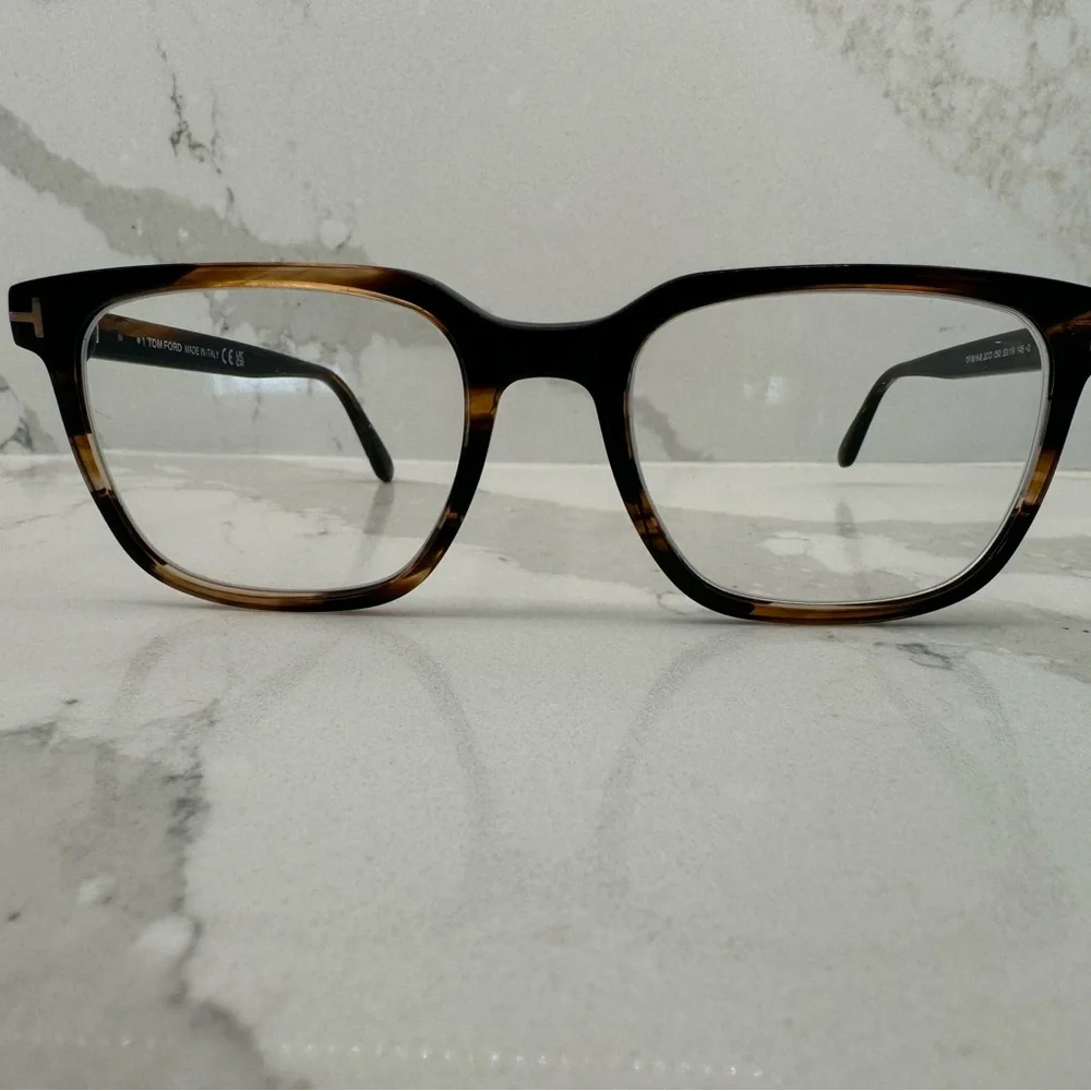 Men’s Tom Ford Frame TF5818-B - Picture 2 of 10